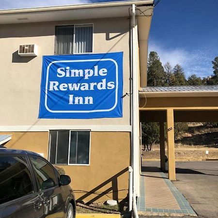 רואידוסו Simple Rewards Inn מראה חיצוני תמונה